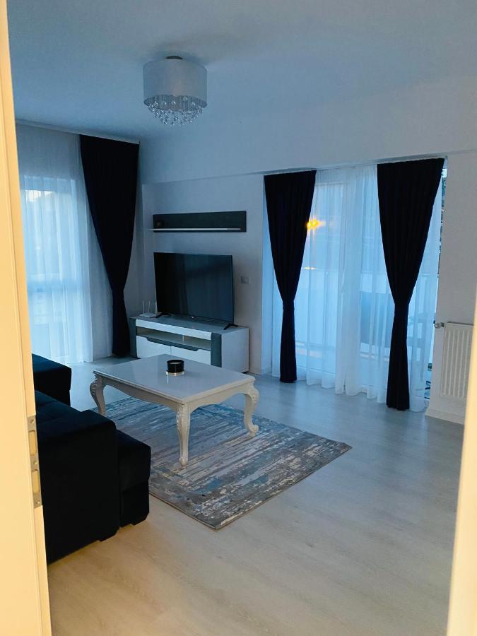 Luxury King Apartment Câmpulung Moldovenesc Екстериор снимка